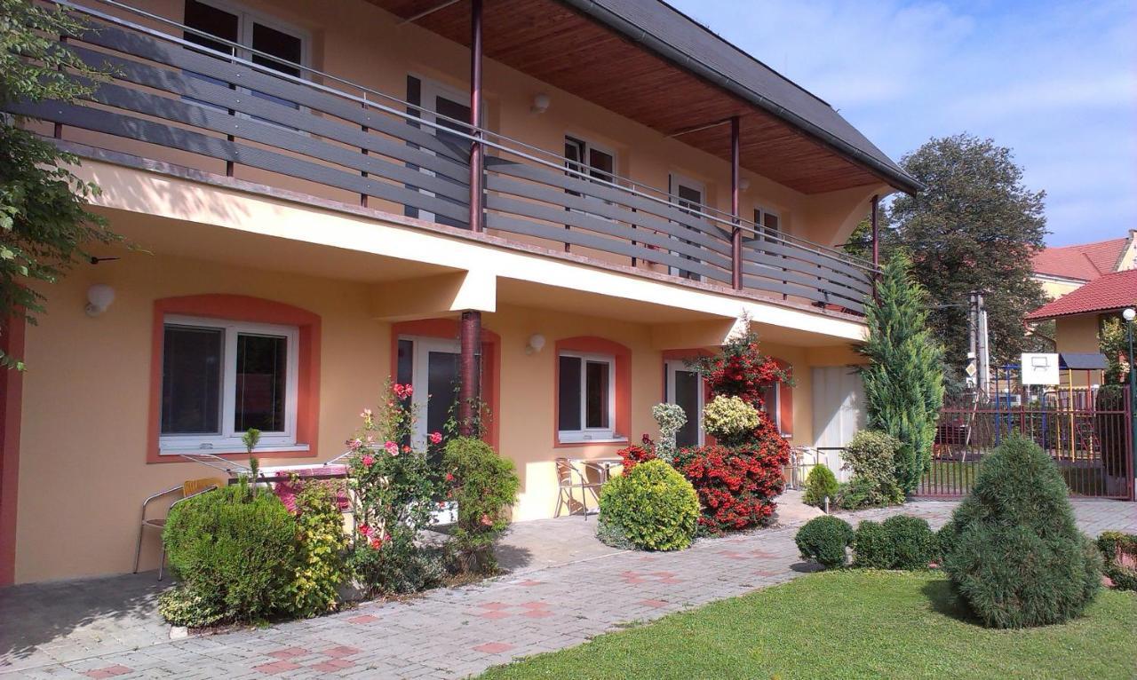 Penzion Areal Zamma Rožňava Exterior foto